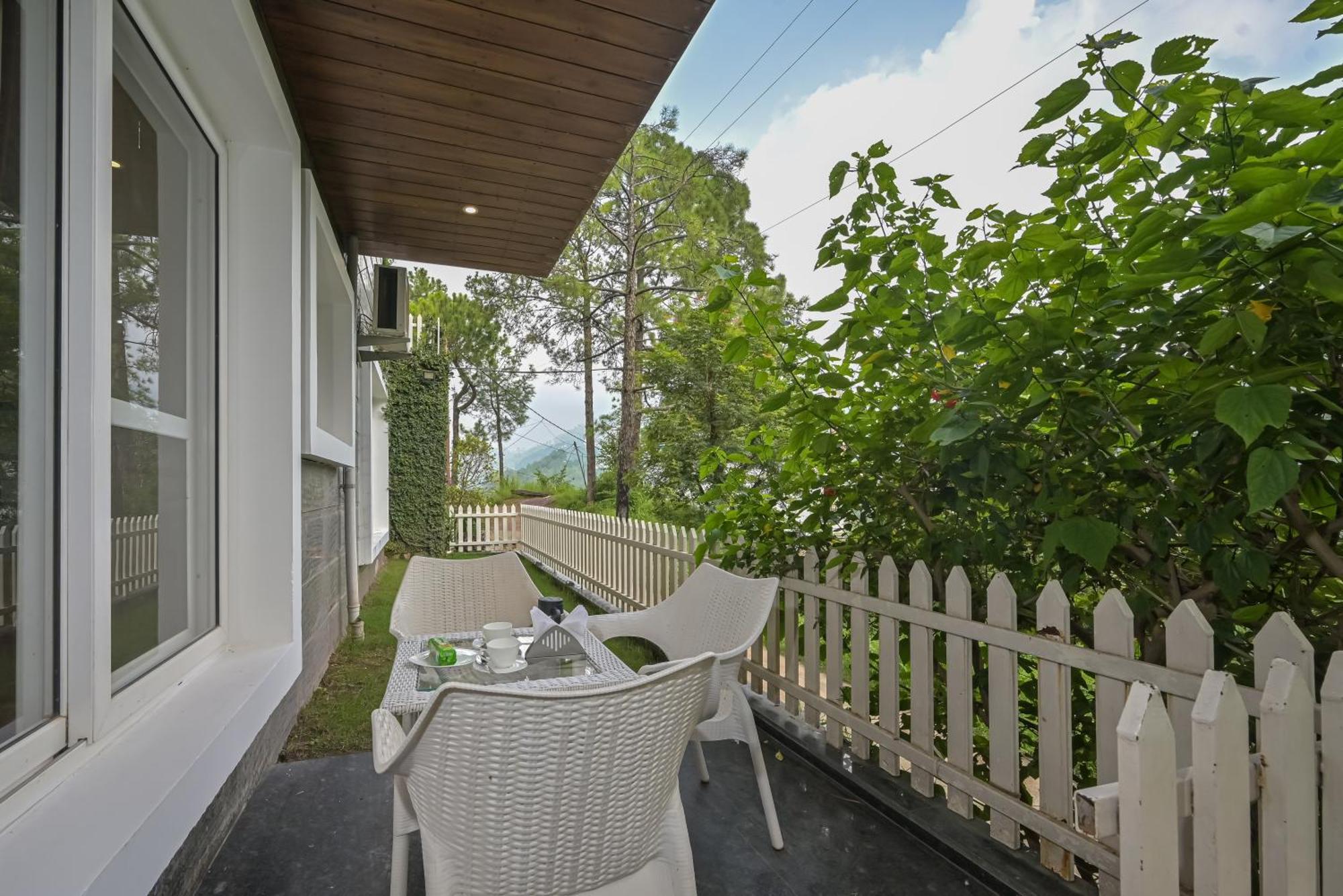 Jungle Resort 4*